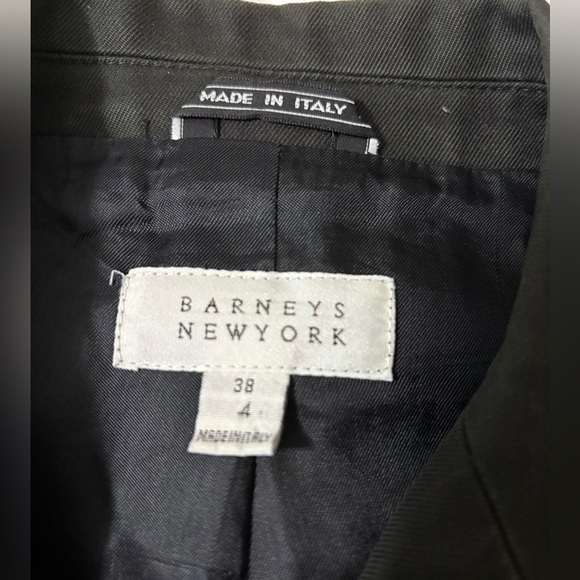 Barneys New York Made in Italy Black Long Streamlined Cotton Coat. Pockets - Picture 2 of 16
